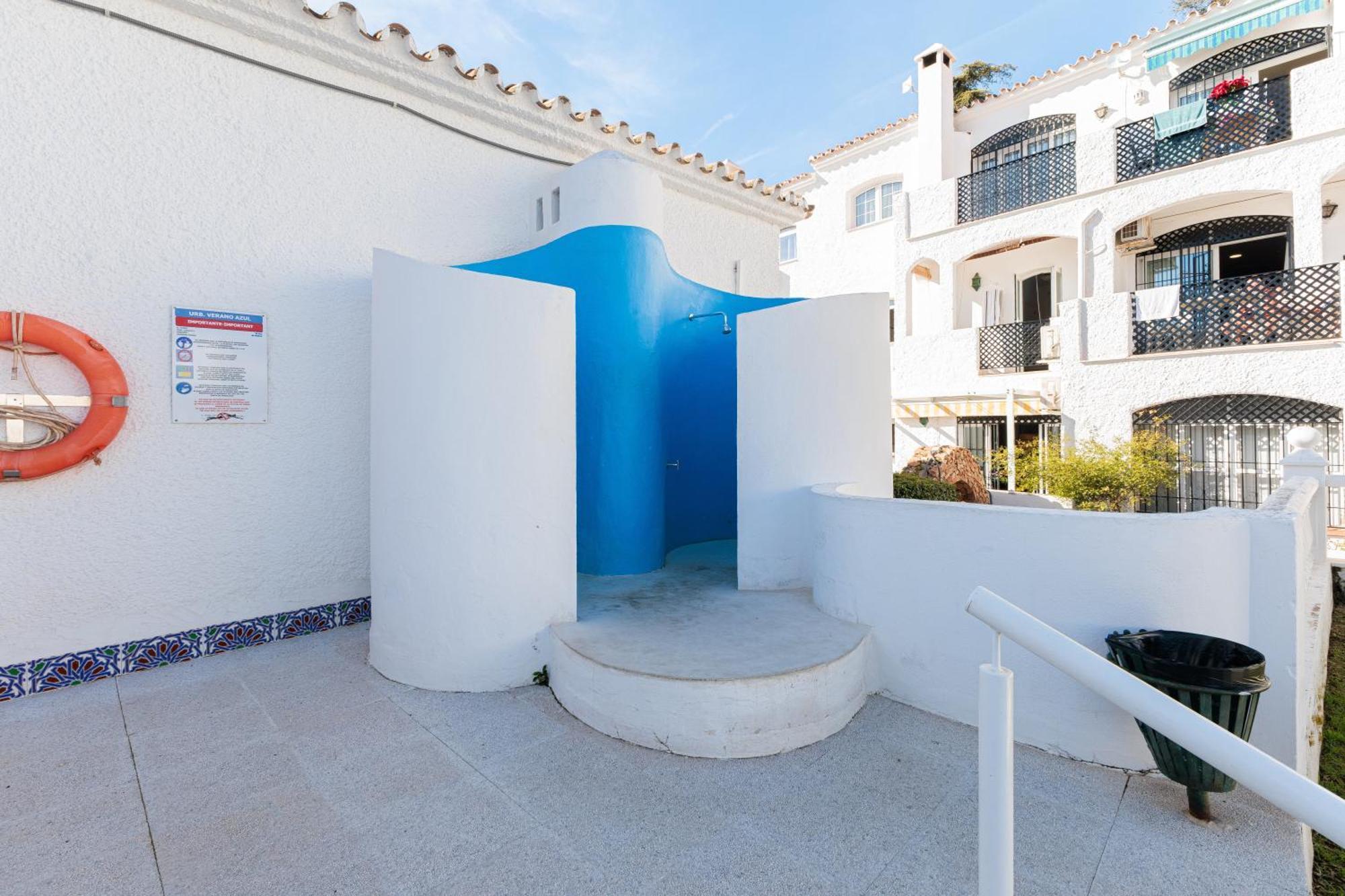Cosy Apartment In Verano Azul Nerja Exterior foto